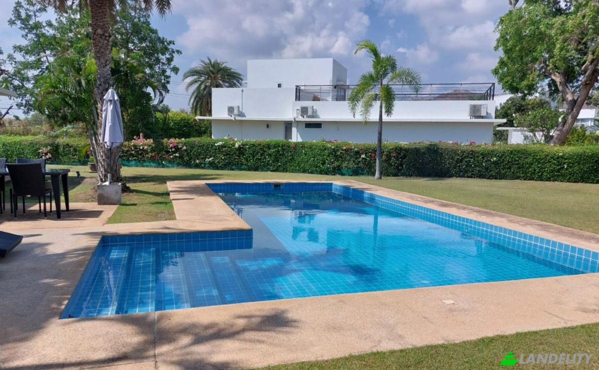Villa for Sale Cha-am, Cha-am District, Phetchaburi, Thailand, Phetchaburi 76120. Photo 6