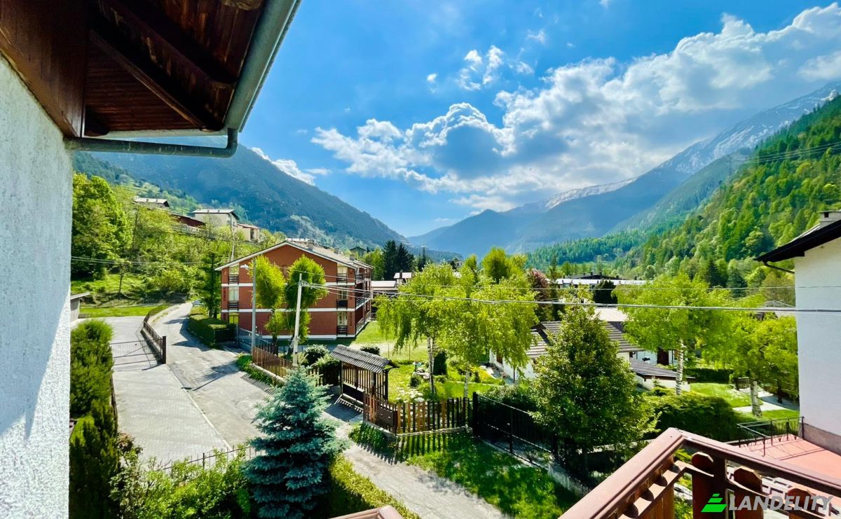 Apartment for Sale Via del Forte, 10060 Fenestrelle TO, Fenestrelle, Metropolitan City of Turin, Piedmont, Italy. Photo 2