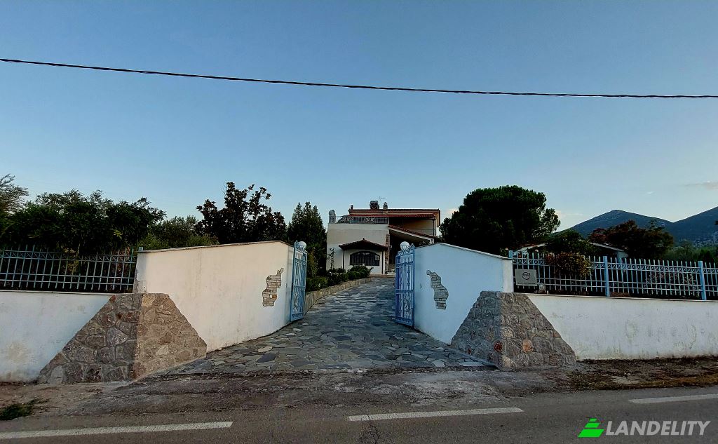 Single Family Home for Sale EparOd Ligouriou, Neas Epidavrou, Epidavros, Epidaurus, Peloponnese Region, Decentralized Administration of Peloponnese, Western Greece and the Ionian, Greece. Photo 2