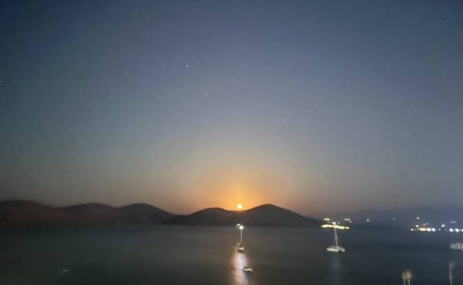 Apartment for Rent Akti Posidonos 52. Photo#2 Apartment for Rent Akti Posidonos 52. Photo#2