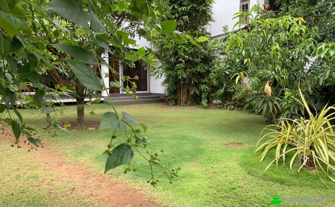 Maison unifamiliale à vendre Danny Hettiarachchi. Photo#2