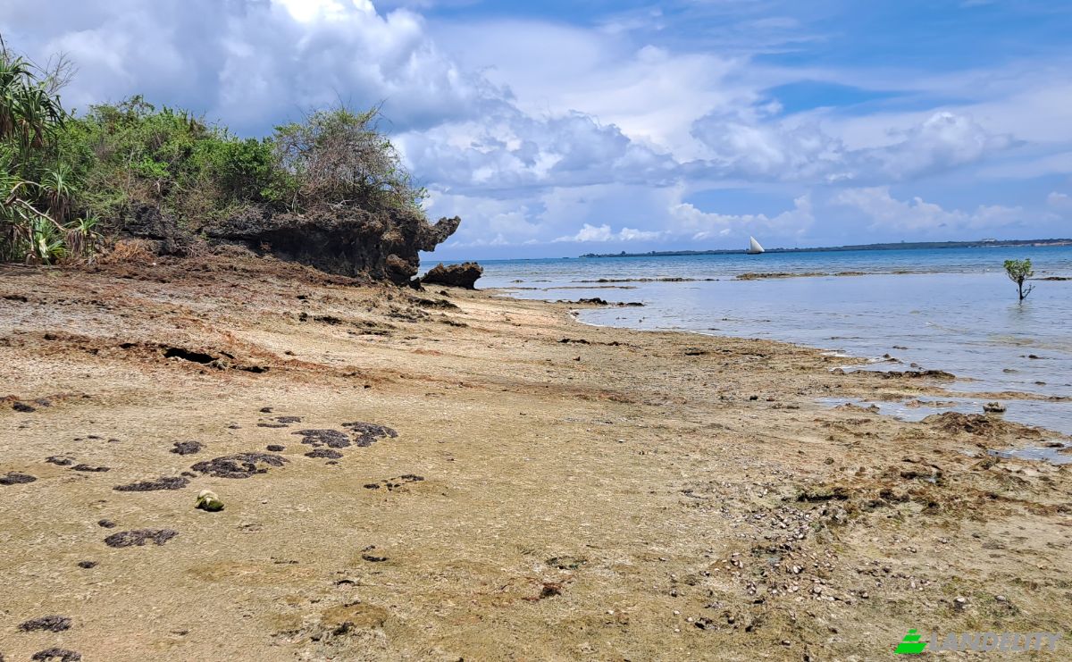 Investing/Development for Sale Fukuchani, Mpandeni, Kaskazini A, Unguja North Region, Tanzania. Photo 6