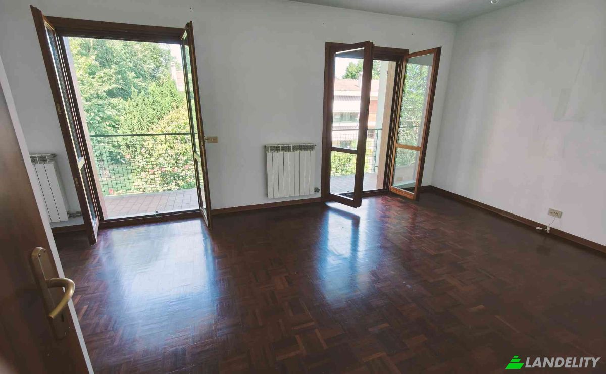 Townhouse for Sale Via Marin Sanudo, 30020 Marcon-Gaggio-Colmello VE, Gaggio, Metropolitan City of Venice, Veneto, Italy. Photo 11