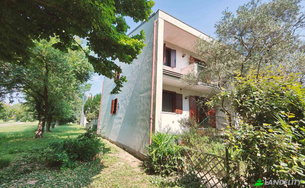 Townhouse for Sale Via Marin Sanudo, 30020 Marcon-Gaggio-Colmello VE, Gaggio, Metropolitan City of Venice, Veneto, Italy. Photo 14