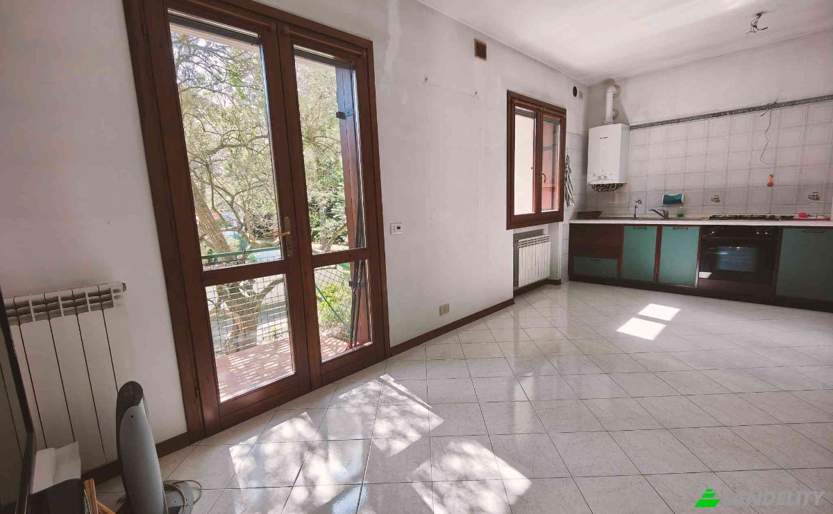 Townhouse for Sale Via Marin Sanudo, 30020 Marcon-Gaggio-Colmello VE, Gaggio, Metropolitan City of Venice, Veneto, Italy. Photo 4