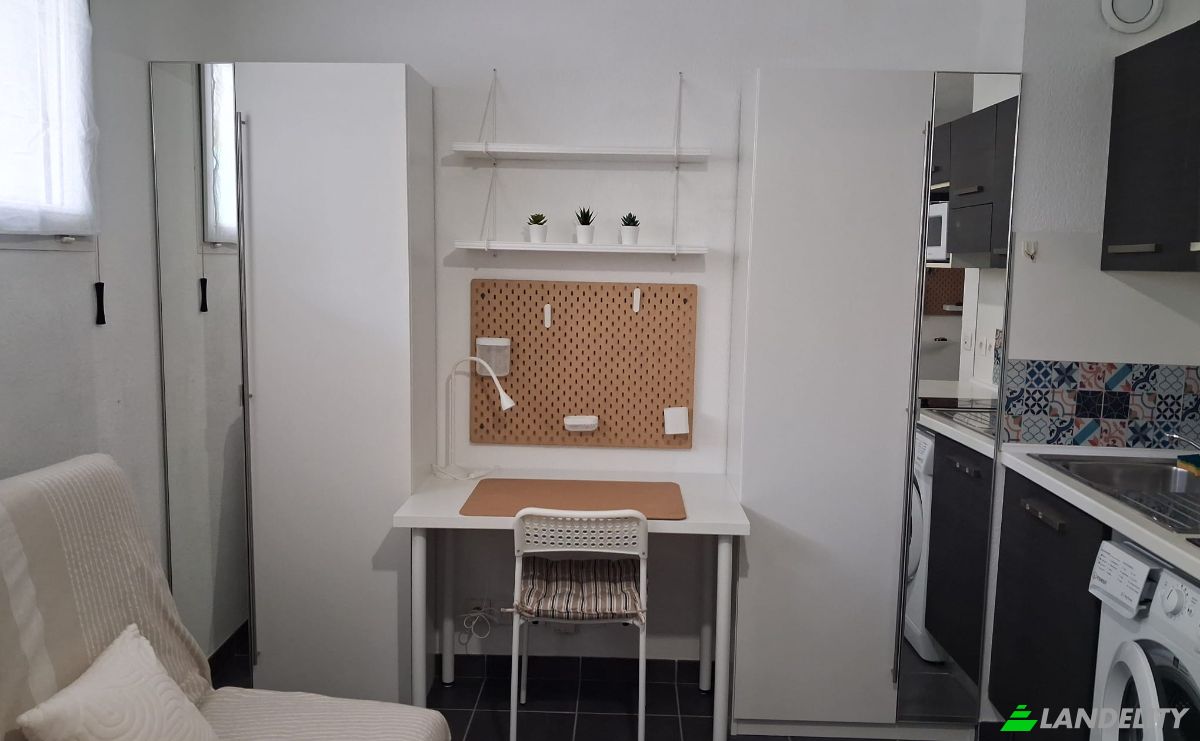 Apartment for Sale 1 Rue Louis Garneray, 06300 Nice, Nice, Alpes-Maritimes, Provence-Alpes-Cote dAzur, France. Photo 8