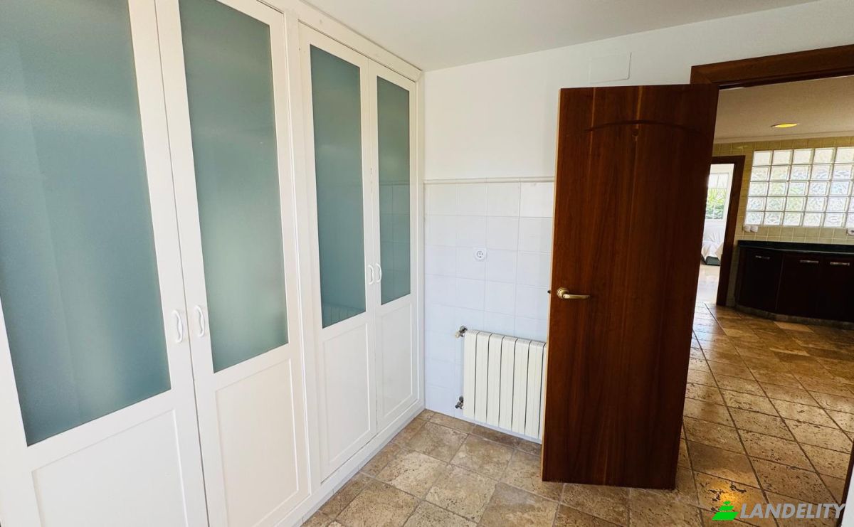 Villa for Sale Av Ernesto Paulino, Oliva, Valencia, Valencian Community, Spain. Photo 17