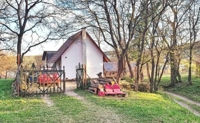 Blockhütte/Ferienhaus zu verkaufen - Ber, Hungary