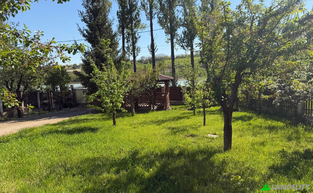 Villa for Sale Strada Debarcaderului 5a, 707317 Valea Adanca, Valea Adanca, Miroslava, Iasi County, Romania. Photo 3