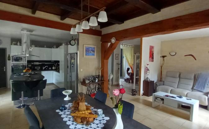 Villa for Sale 8 Imp Canabiere, 30129 Manduel. Photo#4 Villa for Sale 8 Imp Canabiere, 30129 Manduel. Photo#4