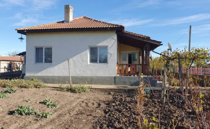 Maison unifamiliale à vendre 9643 Zmeevo, Zmeevo. Photo#5
