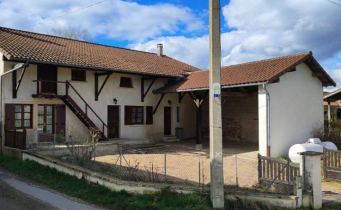 Casa unifamiliar à venda - Sermoyer, France