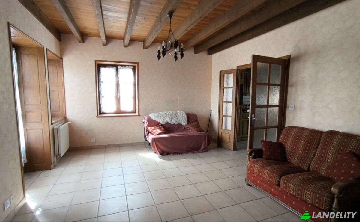 Single Family Home for Sale 92 Aux Juillets, 01190 Sermoyer, Sermoyer, Ain, Auvergne-Rhone-Alpes, France. Photo 4