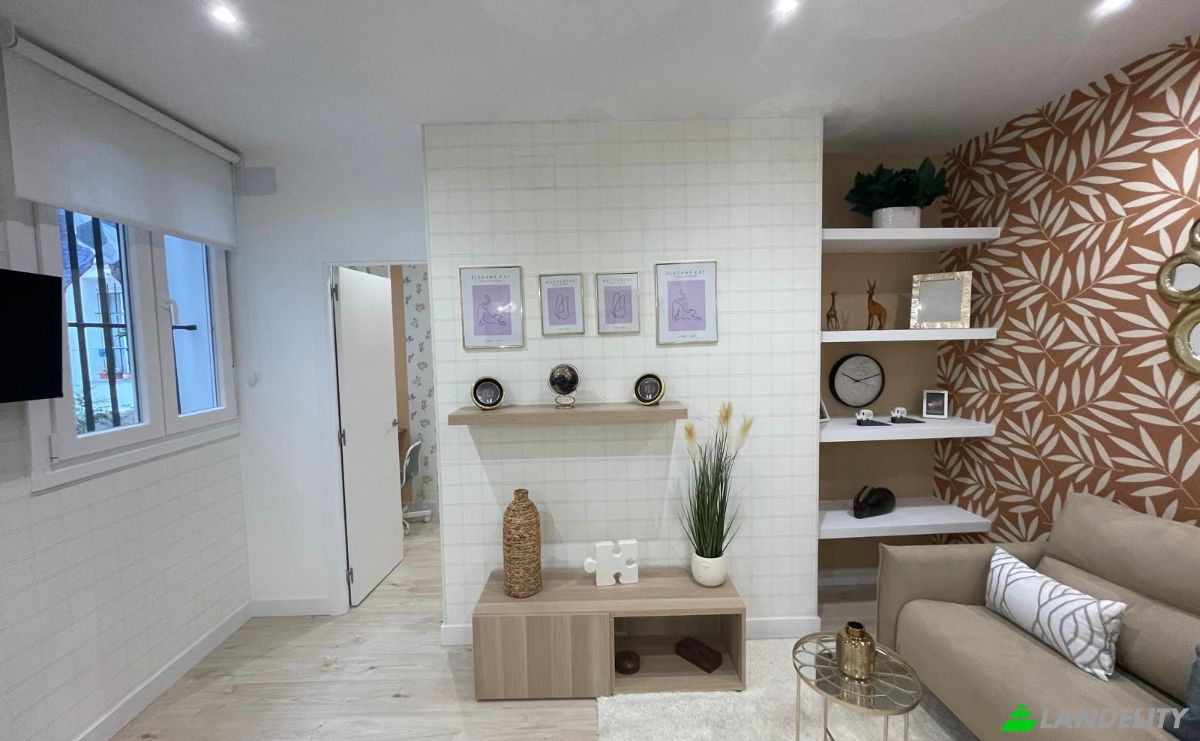 Apartment for Sale C de los Relatores, Centro, Madrid, Community of Madrid, Spain. Photo 4