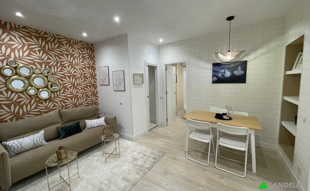 Apartment for Sale C de los Relatores, Centro, Madrid, Community of Madrid, Spain. Photo 6