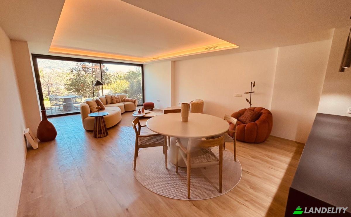 Apartment for Sale C Londres, Nueva Andalucia, Marbella, Malaga, Andalusia, Spain. Photo 8