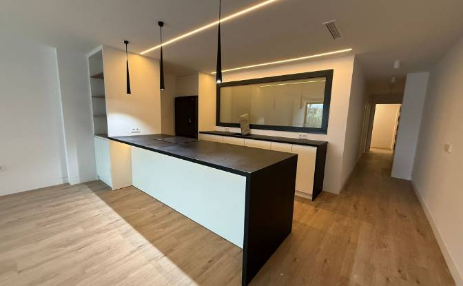 Apartment for Sale C Londres, Nueva Andalucia. Photo#22 Apartment for Sale C Londres, Nueva Andalucia. Photo#22
