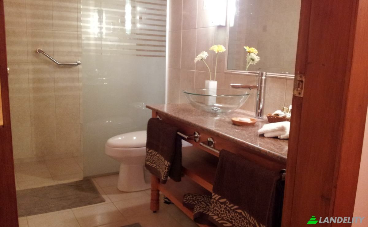 Investing/Development for Sale Dugraty, Asuncion 001413, Asuncion, Paraguay. Photo 13