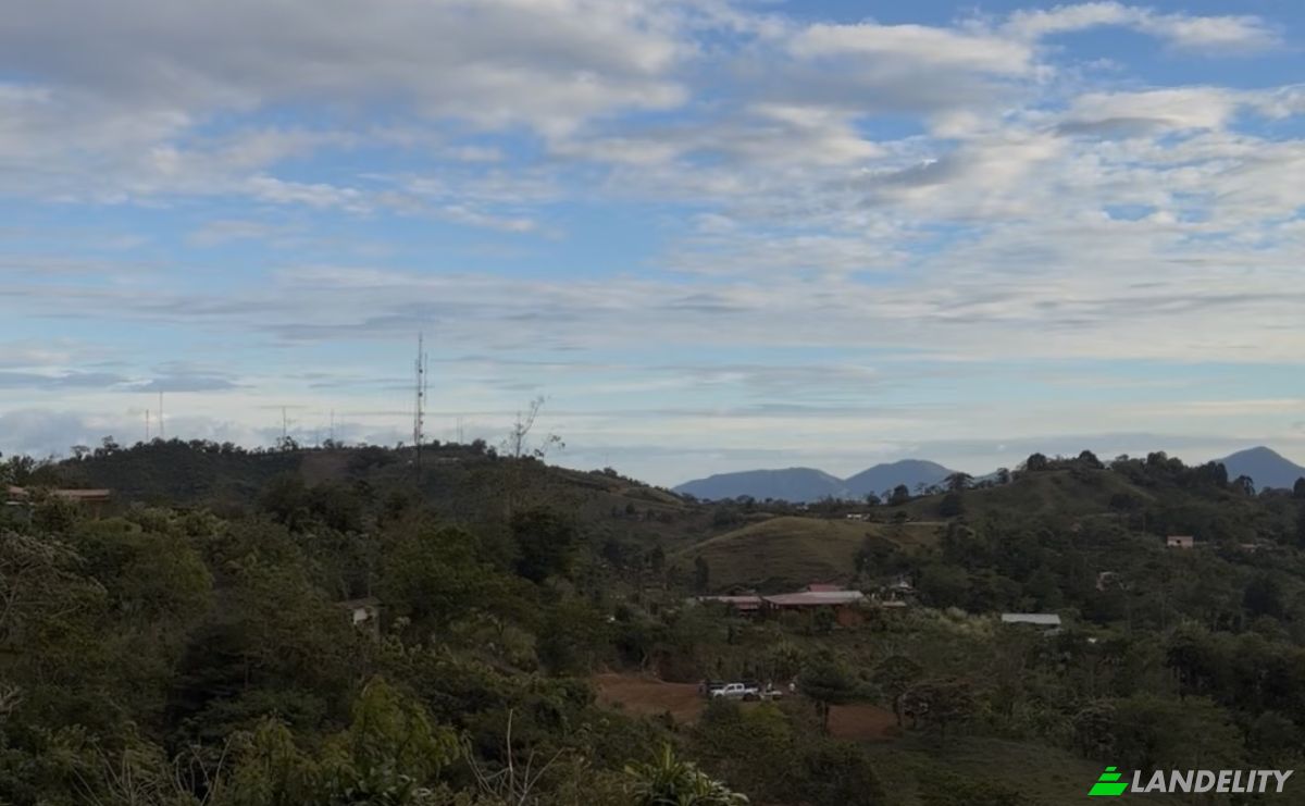 Grondperceel Te koop Alajuela Province, San Ramon, Costa Rica. Foto 4