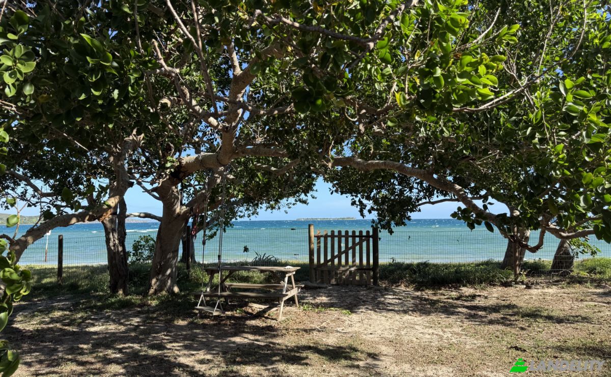 Bungalow for Sale Route Sans Nom, Naia, Paita, South Province, New Caledonia. Photo 4