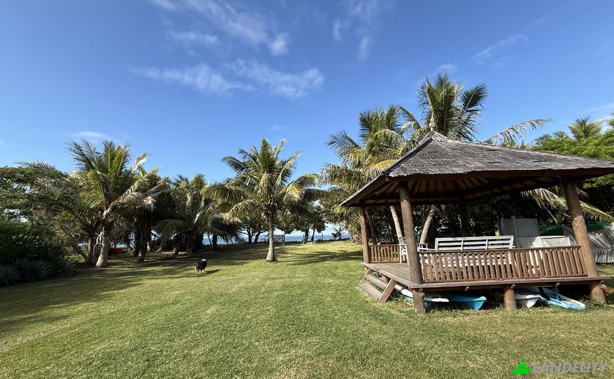 Bungalow for Sale Route Sans Nom, Naia, Paita, South Province, New Caledonia. Photo 3
