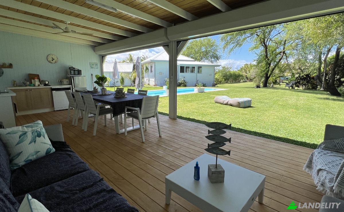 Bungalow for Sale Route Sans Nom, Naia, Paita, South Province, New Caledonia. Photo 1