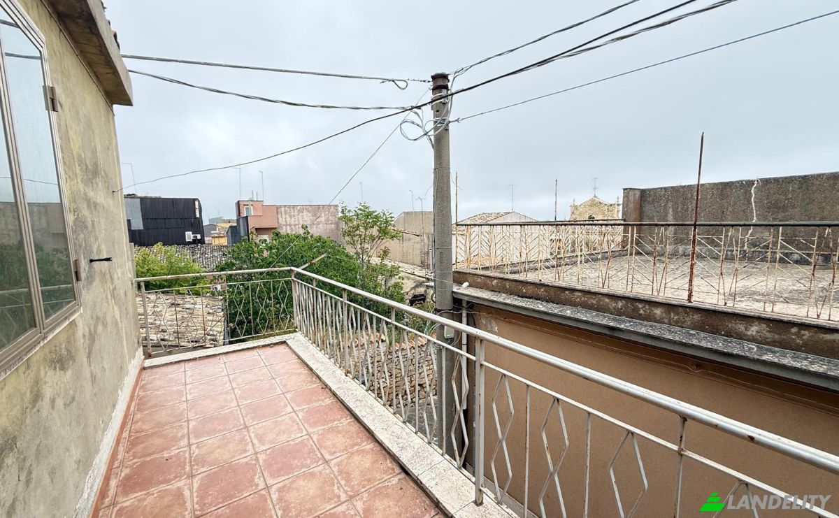 Single Family Home for Sale Via Cavour, 96010 Buscemi SR, Buscemi, Free municipal consortium of Syracuse, Sicily, Italy. Photo 15