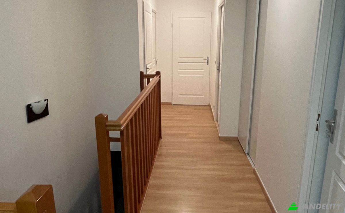 Duplex for Sale 5 Rue de Pierrelaye, 95310 Saint-Ouen-lAumone, Saint-Ouen-lAumone, Val-dOise, Ile-de-France, France. Photo 11