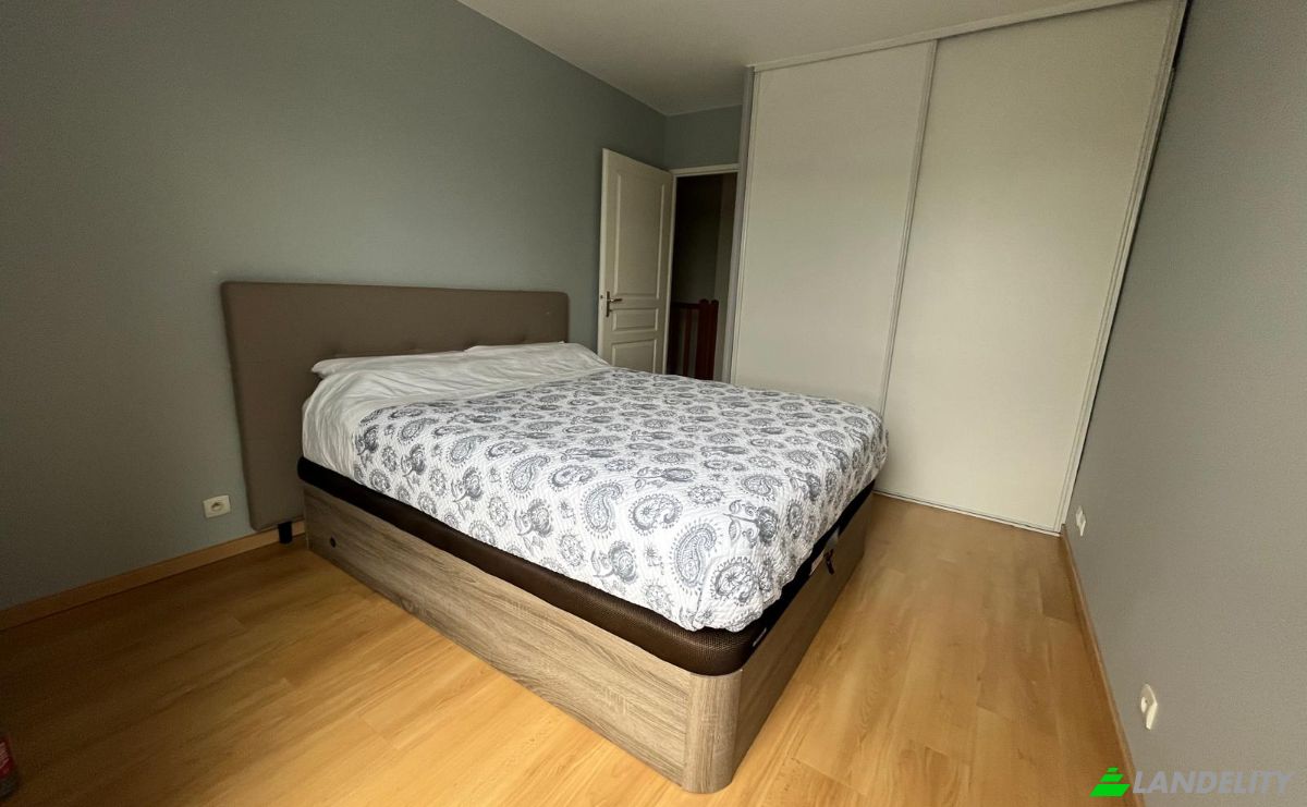 Duplex for Sale 5 Rue de Pierrelaye, 95310 Saint-Ouen-lAumone, Saint-Ouen-lAumone, Val-dOise, Ile-de-France, France. Photo 7