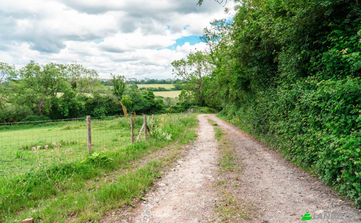 Lot de terrain à vendre Keston BR2 6AR, Keston, Greater London, England, United Kingdom. Photo 4