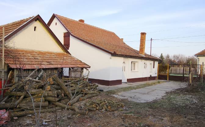 Eengezinswoning Te koop Jaszszentlaszlo. Foto#4