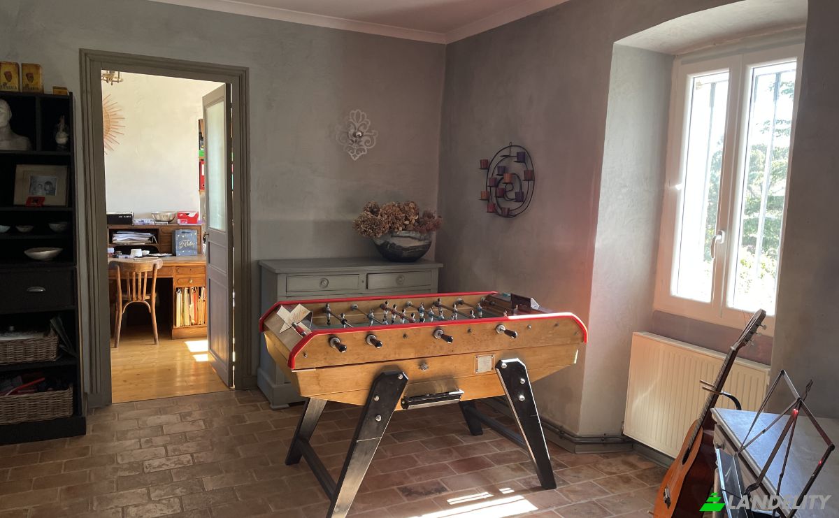 Single Family Home for Sale 802 Chem de Conilheres, 30100 Ales, Ales, Gard, Occitanie, France. Photo 4
