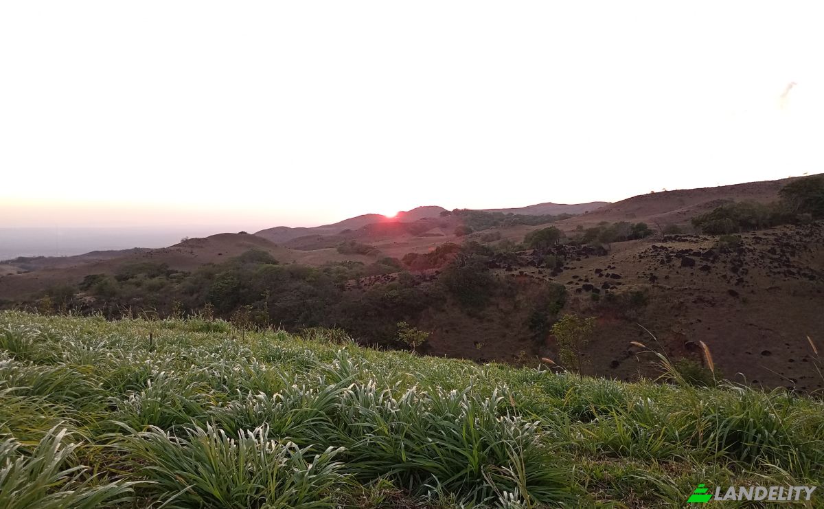 Farm/Ranch for Sale Calle 4, Provincia de Guanacaste, Tierras Morenas, Tilaran, Guanacaste Province, Costa Rica. Photo 8
