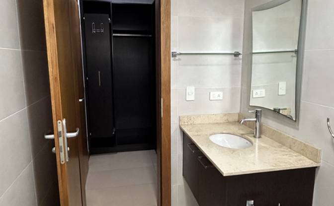 Villa for Sale Bernardo de Legarda, 170902 Quito. Photo#6 Villa for Sale Bernardo de Legarda, 170902 Quito. Photo#6