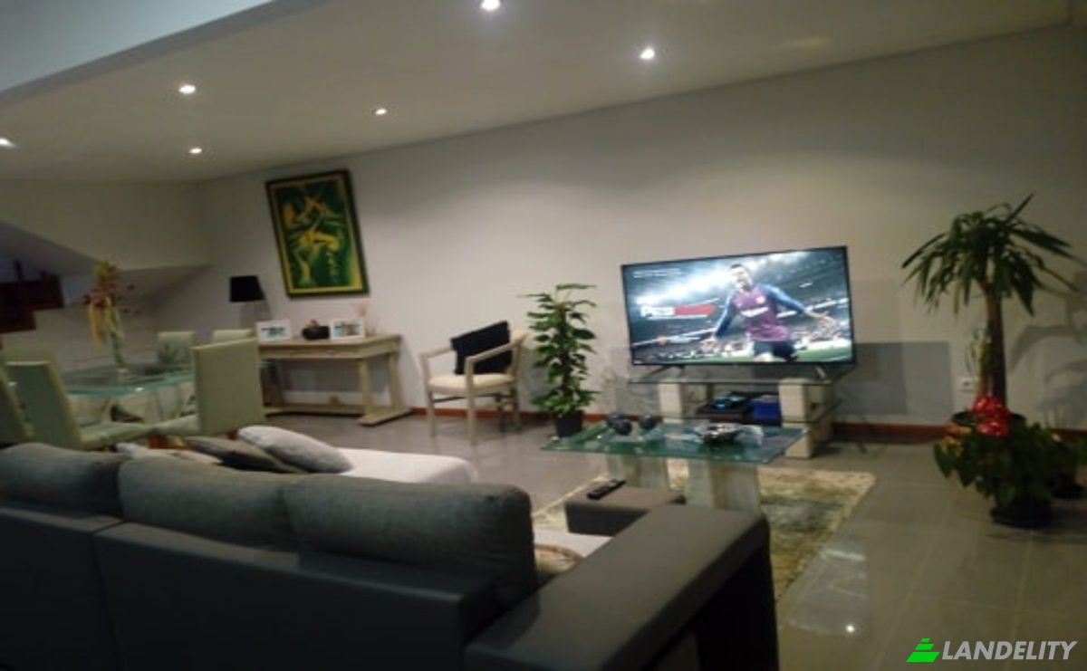 Apartment for Sale R Delfim Lima 64, 4410-241 Canelas, Canelas, Vila Nova de Gaia, Porto District, Portugal. Photo 1
