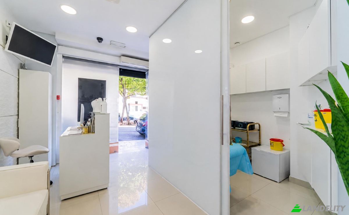Business for Sale Av Casal Ribeiro 11, 1000-090 Lisboa, Lisbon, Portugal. Photo 3