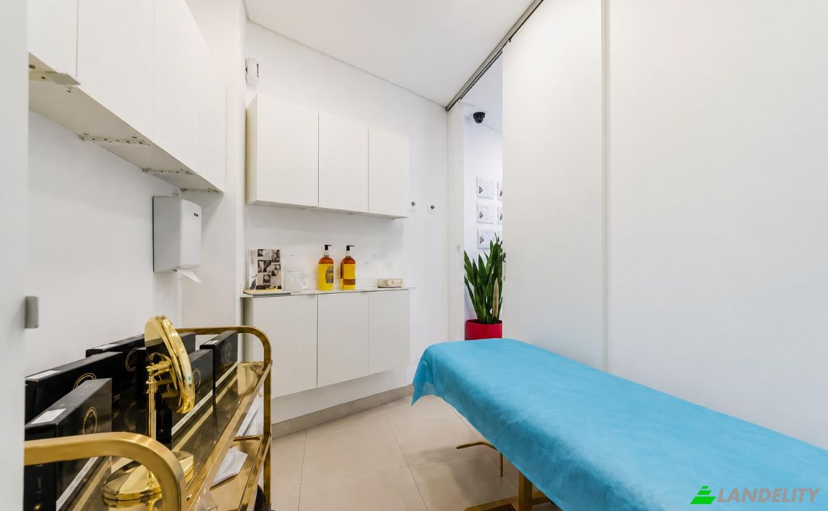Business for Sale Av Casal Ribeiro 11, 1000-090 Lisboa, Lisbon, Portugal. Photo 5