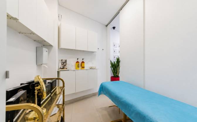 Business for Sale Av Casal Ribeiro 11. Photo#5 Business for Sale Av Casal Ribeiro 11. Photo#5