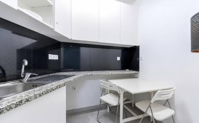 Business for Sale Av Casal Ribeiro 11. Photo#17 Business for Sale Av Casal Ribeiro 11. Photo#17