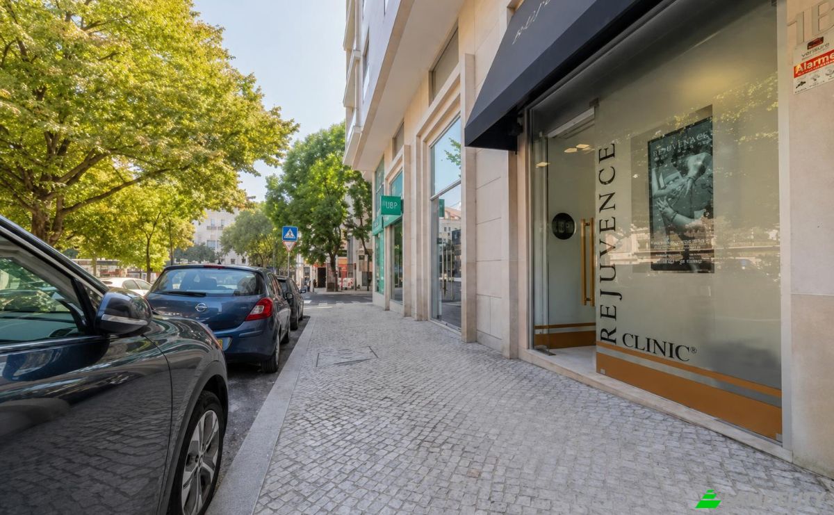 Business for Sale Av Casal Ribeiro 11, 1000-090 Lisboa, Lisbon, Portugal. Photo 1
