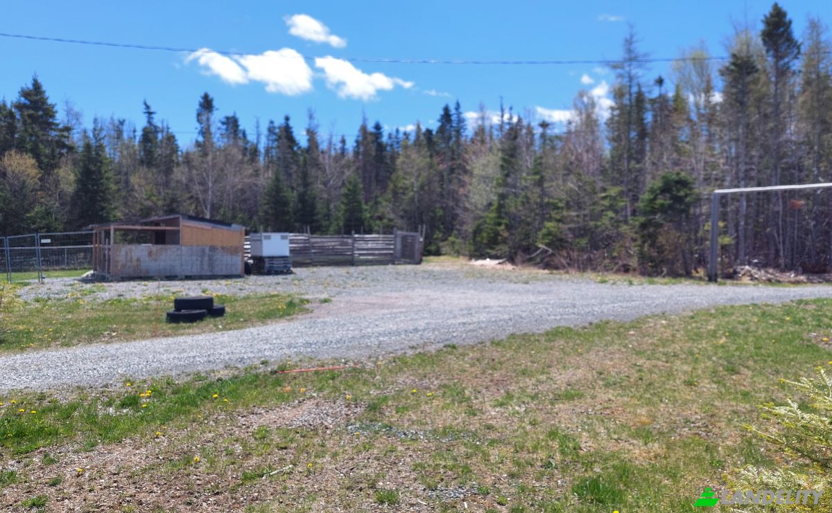 Wyprodukowany/mobilny dom na sprzedaż Bray Lake Rd, Sydney, NS B1M 1A9, Mira Road, Cape Breton Regional Municipality, Nova Scotia, Canada. Zdjęcie 6