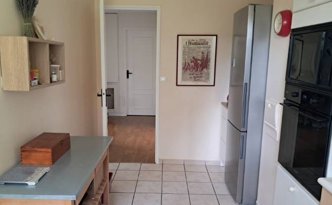 Apartment for Sale 119 Rue du 19 Janvier. Photo#5 Apartment for Sale 119 Rue du 19 Janvier. Photo#5