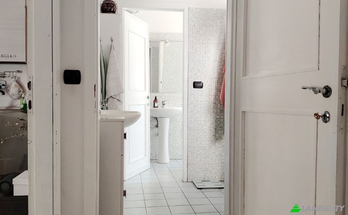 Apartment for Sale Cso Giulio Cesare, 10152 Torino TO, Turin, Metropolitan City of Turin, Piedmont, Italy. Photo 19