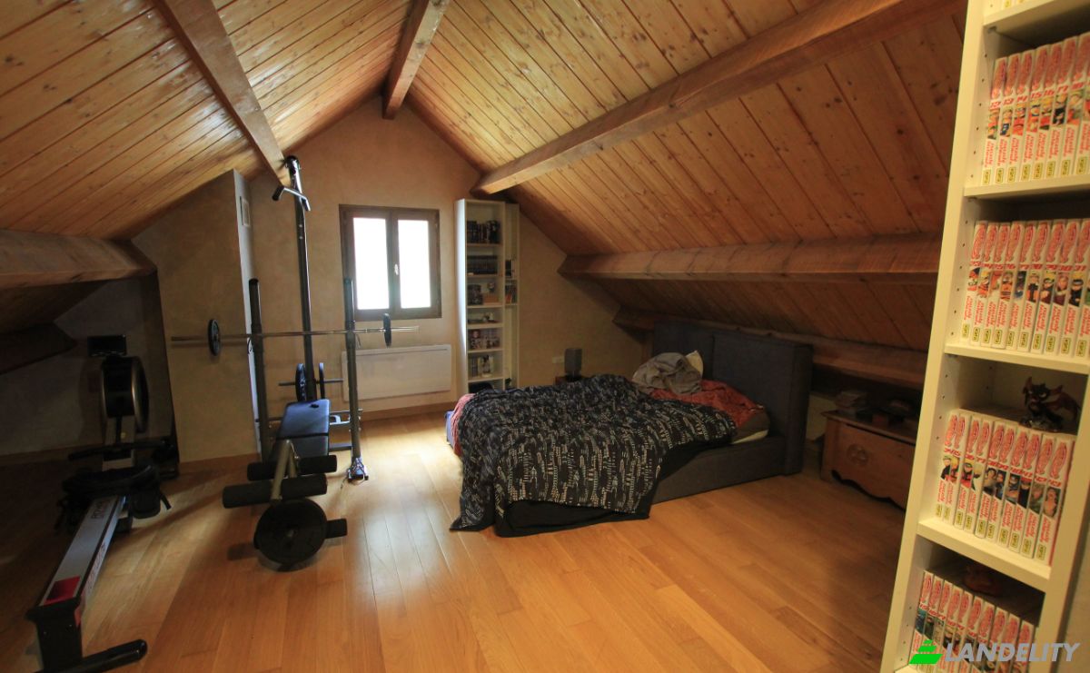 Maison unifamiliale à vendre 218 Rte de la Roya, 06660 Saint-Étienne-de-Tinée, Saint-Étienne-de-Tinée, Alpes-Maritimes, Provence-Alpes-Côte dAzur, France. Photo 9