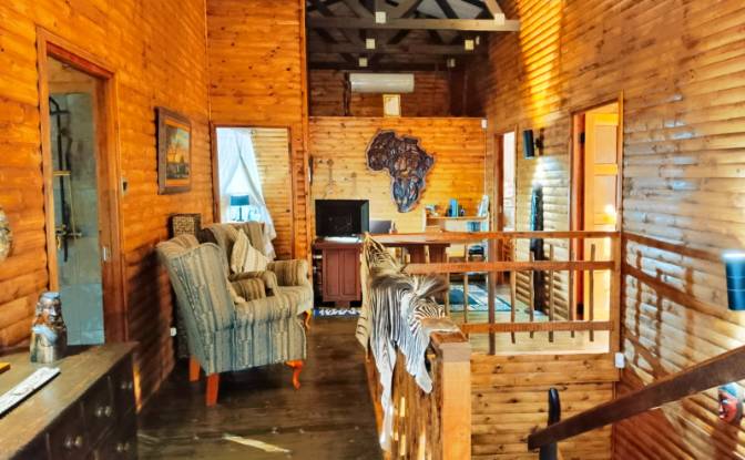 Cabin/Cottage for Sale 4100 Gemsbok Ave. Photo#11