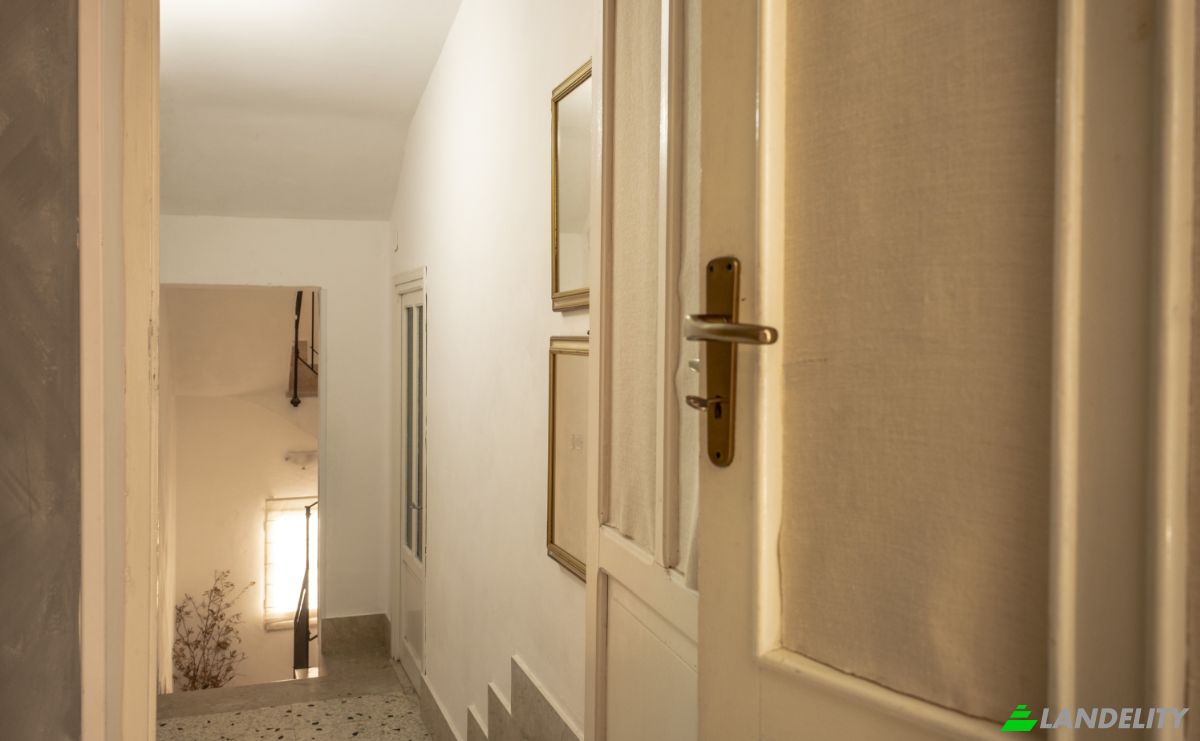 Apartment for Sale Via Marchiano, 90044 Carini PA, Carini, Metropolitan City of Palermo, Sicily, Italy. Photo 11