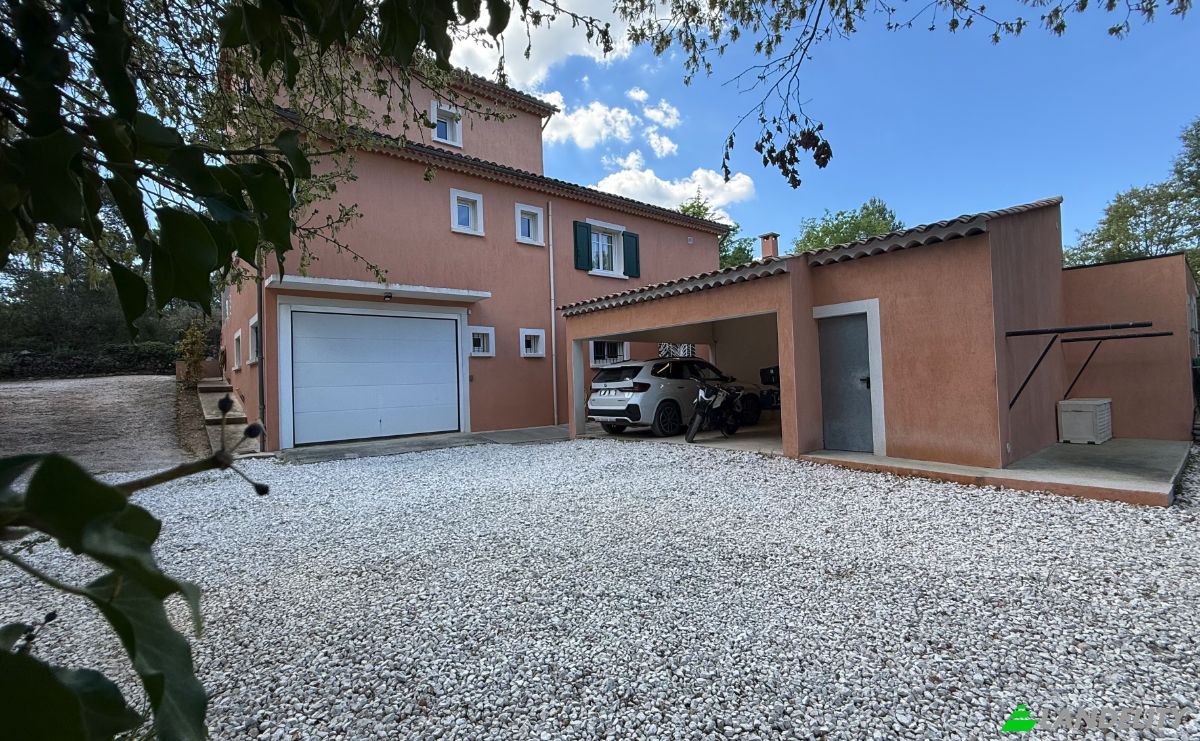 Eengezinswoning Te koop 2089 Rte de Mazaugues, 83470 Saint-Maximin-la-Sainte-Baume, Saint-Maximin-la-Sainte-Baume, Var, Provence-Alpes-Cote dAzur, France. Foto 2