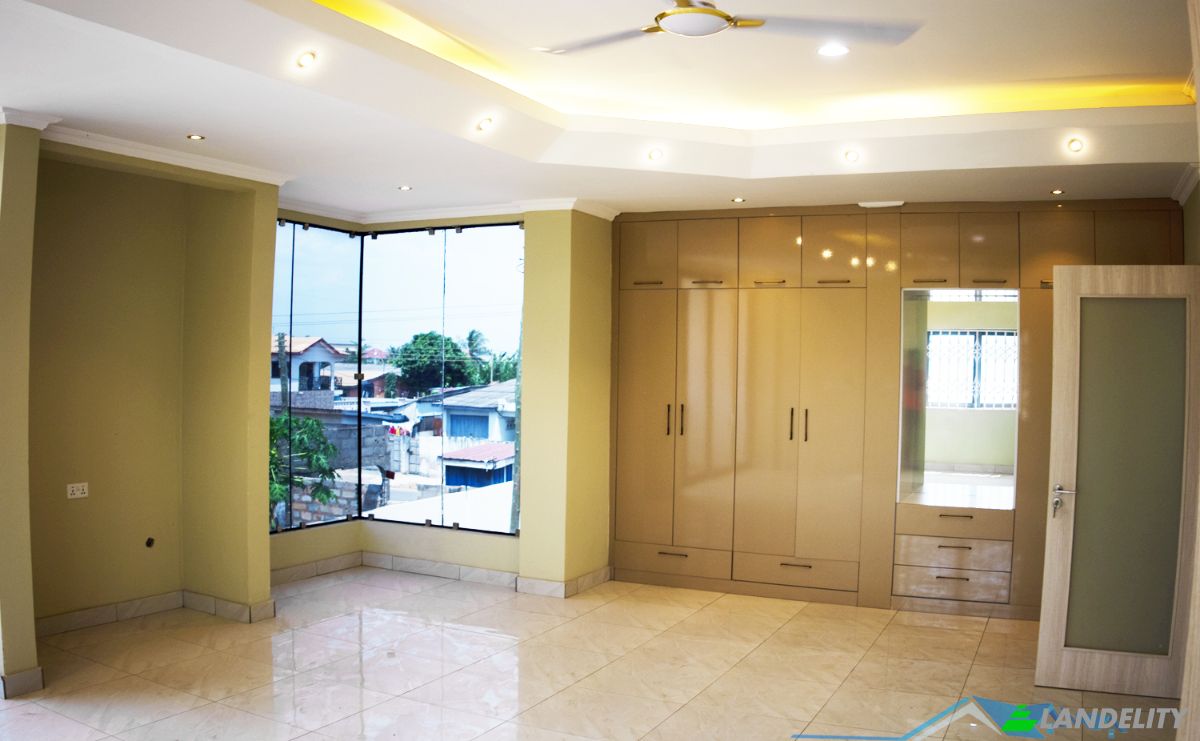 Townhouse for Sale Community 16, Lashibi, Sakumono, Tema West Municipal, Greater Accra Region, Ghana. Photo 3