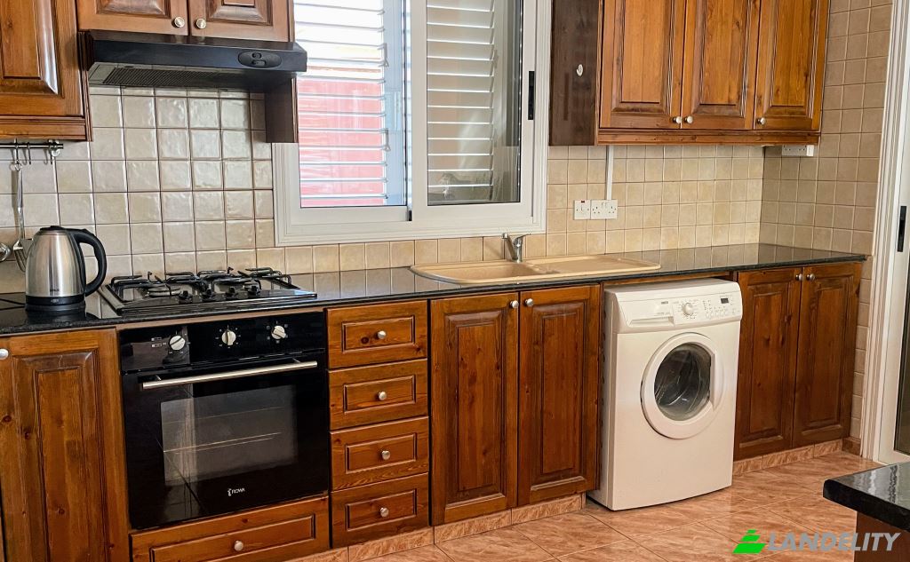 Single Family Home for Sale Avgorou, Famagusta, Cyprus. Photo 3