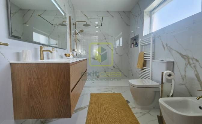 Villa for Sale R Dr Jose Rito 17. Photo#13 Villa for Sale R Dr Jose Rito 17. Photo#13